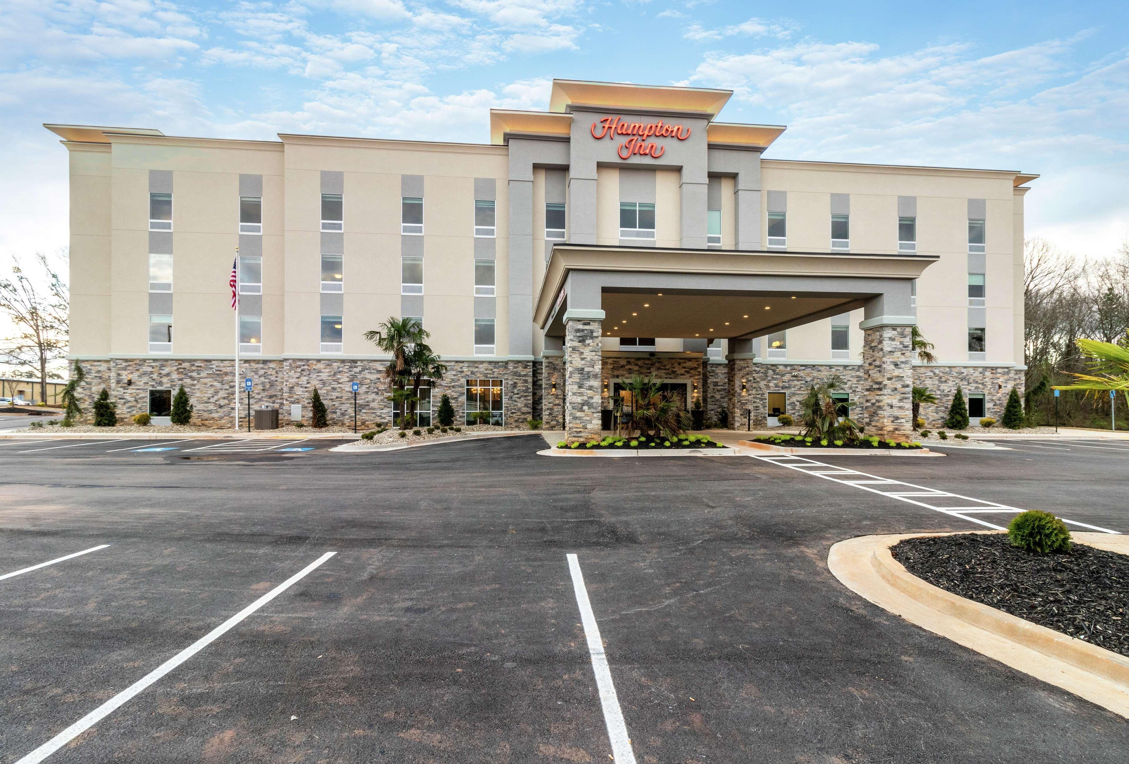 Hampton Inn Locust Grove Exterior photo